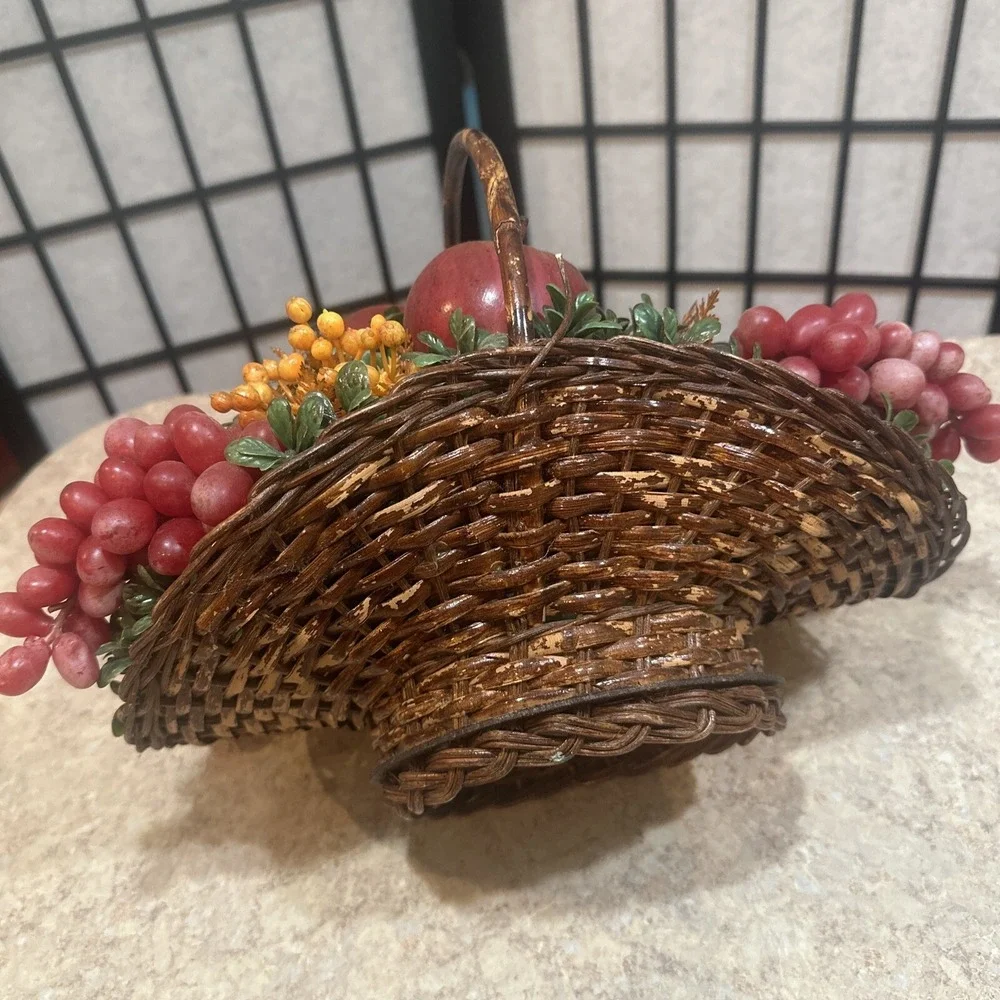 Plastic‎ Faux Fruit Table Basket Decoration Grapes Apples MCM Vintage Artificial